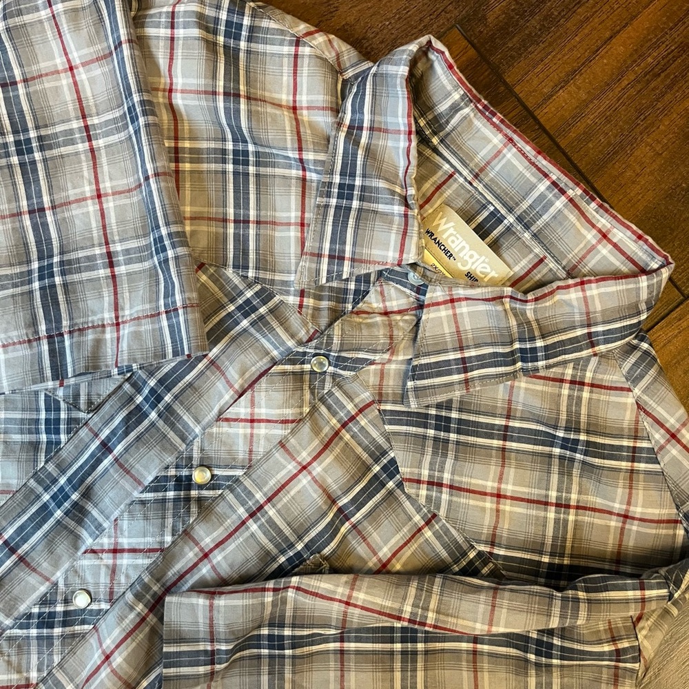 Wrangler Wrancher 2XL Plaid Western Pearl Snap Shirt Red Blue White Short Sleeve